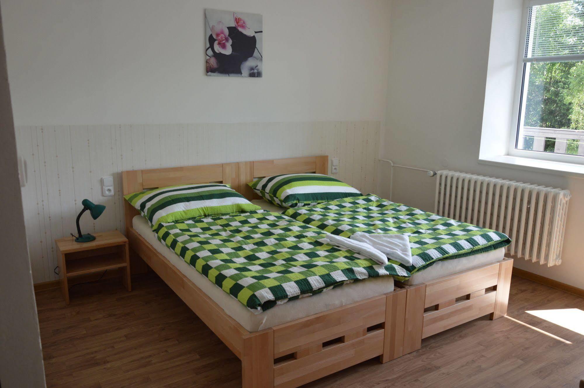 Penzion Havelka Apartmany Zelezna Ruda Exterior photo